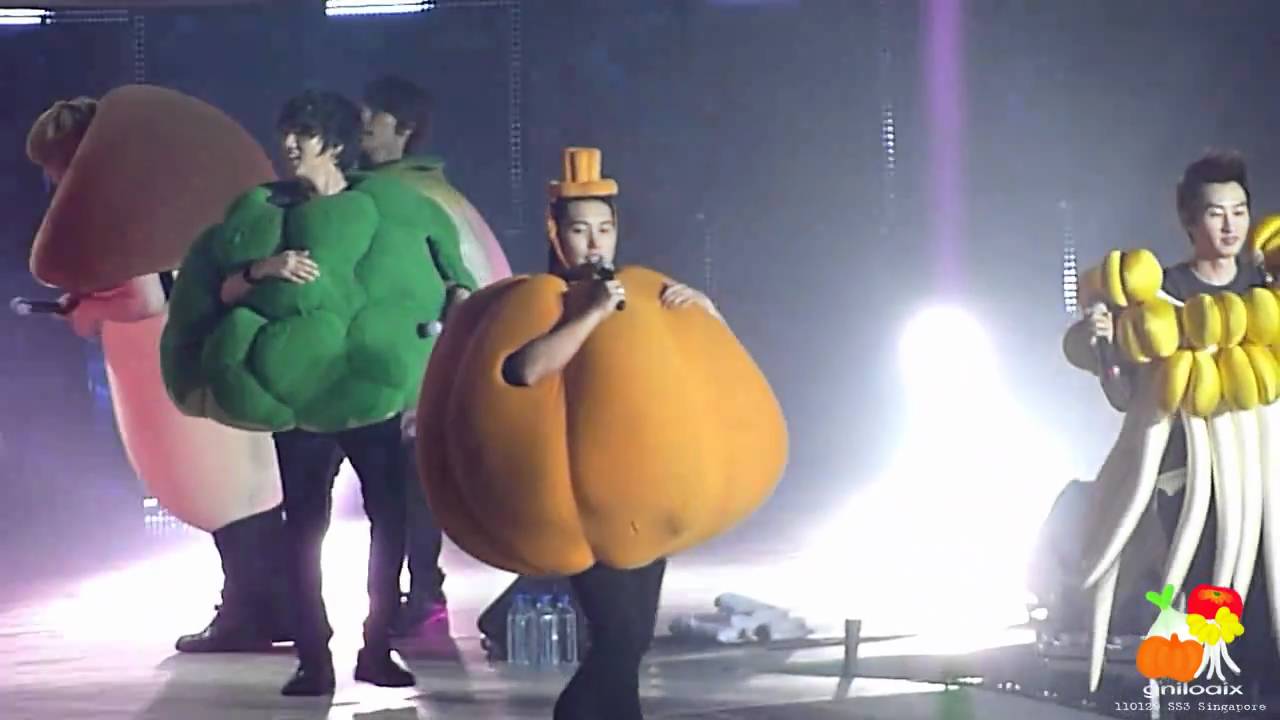 Fancam] 110129 Super Junior SS3 Singapore - Cooking Cooking - YouTube
