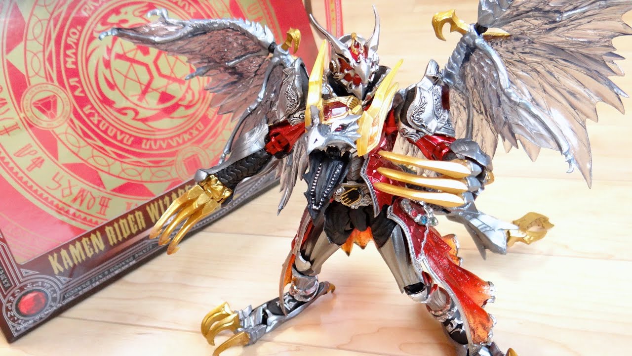 It can also be transformed into the All Dragon! SIC Kamen Rider