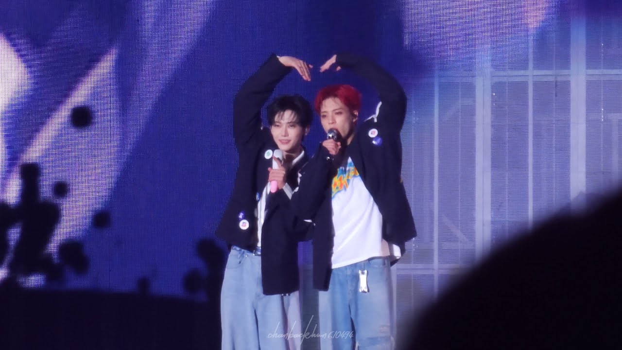 251206 NCT DREAM - Off The Wall + Rocket @THE DREAM SHOW 4 - YouTube