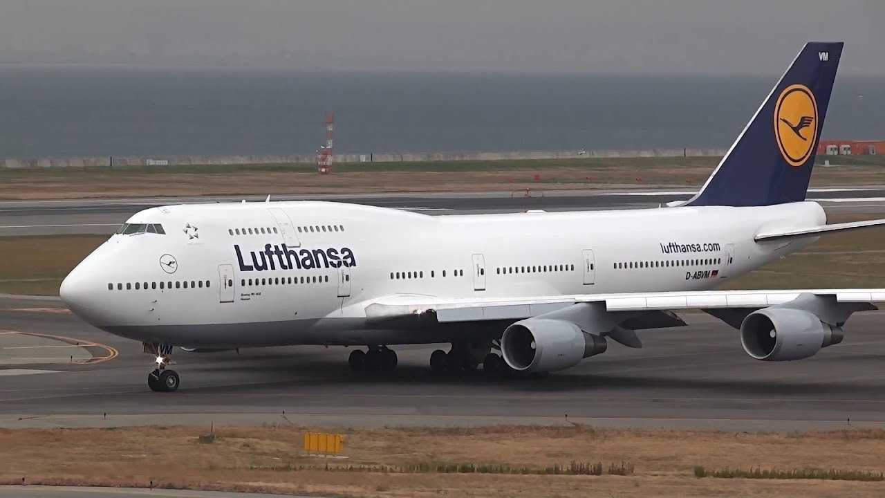 Lufthansa Boeing 747-400 D-ABVM Takeoff 【KIX/RJBB】 - - YouTube