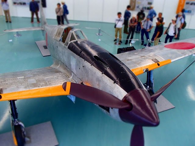 三式戦闘機】「飛燕」を川崎重工業が復元・神戸 Kobe Hien fighter