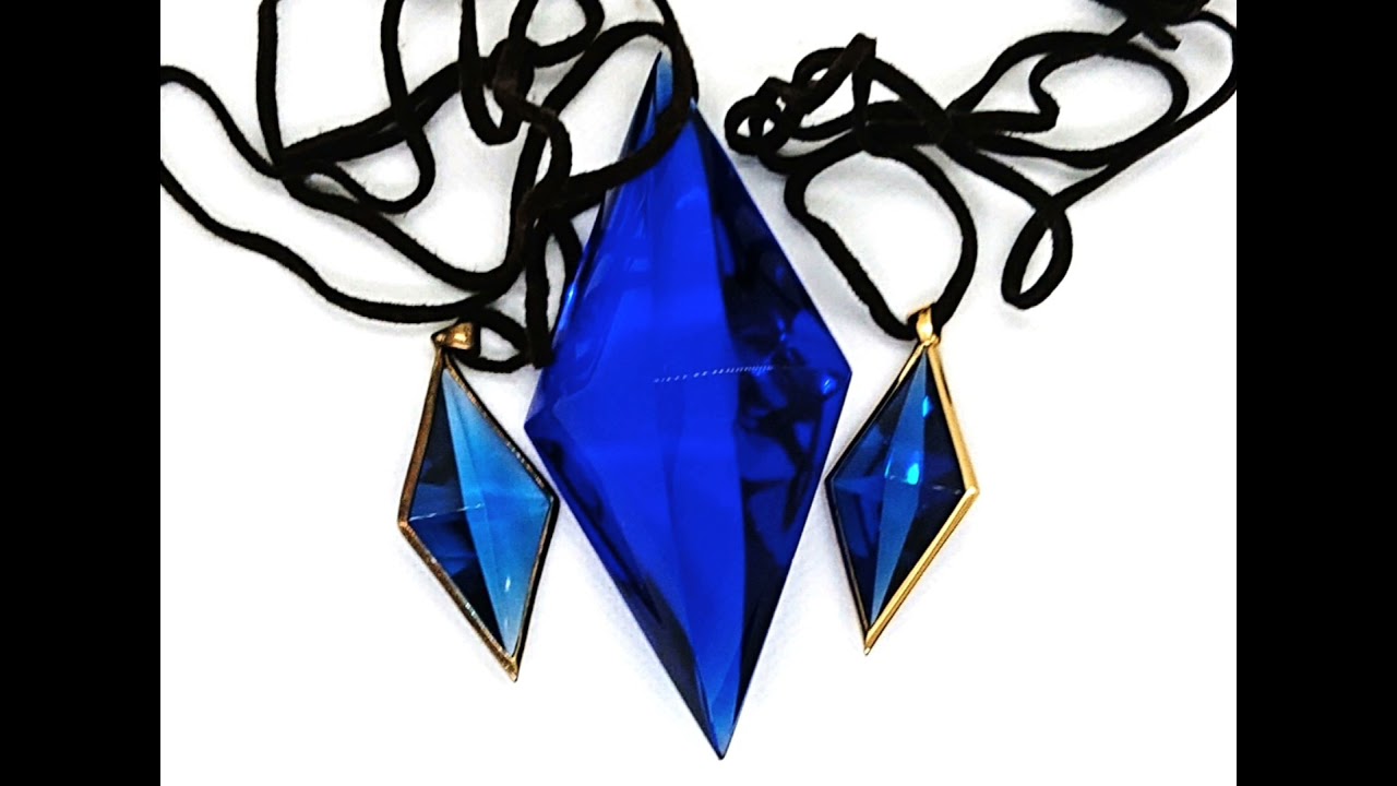 ふしぎの海のナディア ブルーウォーター ペンダント - YouTube