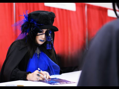 Moi-même-Moitié Anime Weekend Atlanta 2019 Mana-sama autograph