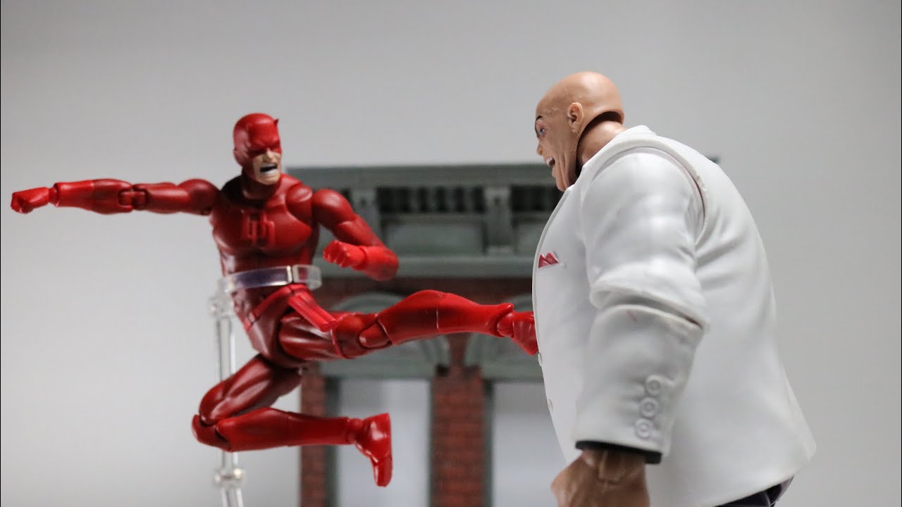 Mafex daredevil -unbox -review - YouTube