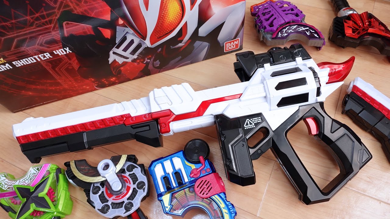 The complete upgrade! 610mm in size as seen in the movie! Premium