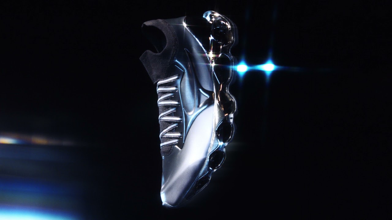 空山基」がデザインする「Mizuno」のフラッグシップモデル第二弾「WAVE