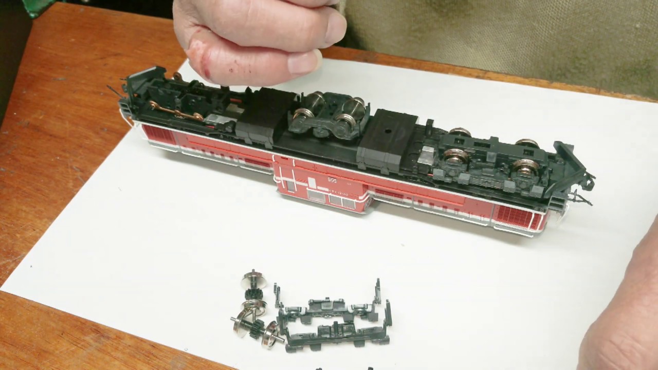 KATOのDD51を16番から13mmに改造 - YouTube