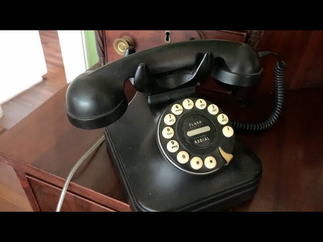 1995 Coca-Cola Disc Telephone | Best Advertiser Collectibles