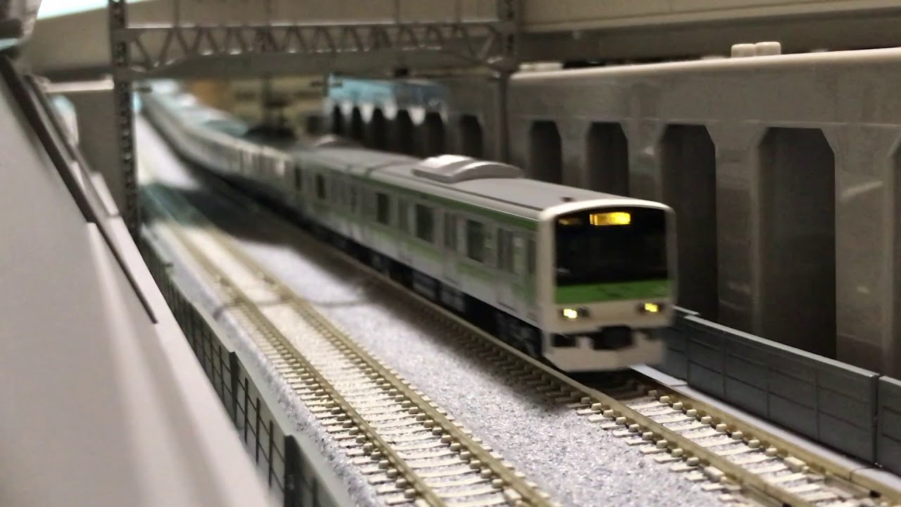 Nゲージ】山手線 すみっコぐらし×やまのてせん KATO E231系500番台走行