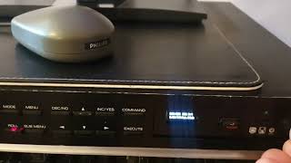 Roland S-330 Sampler Demo - YouTube