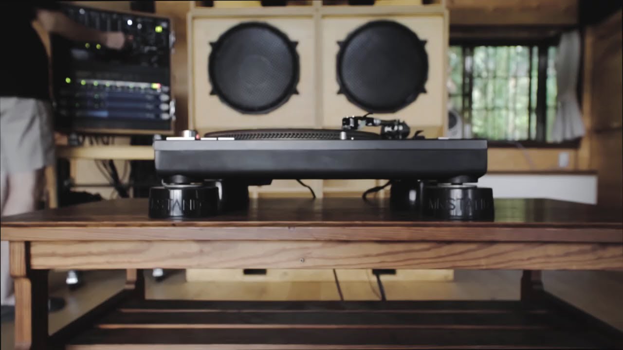 MK Stands - ターンテーブル・DJミキサー用インシュレーター (Technics