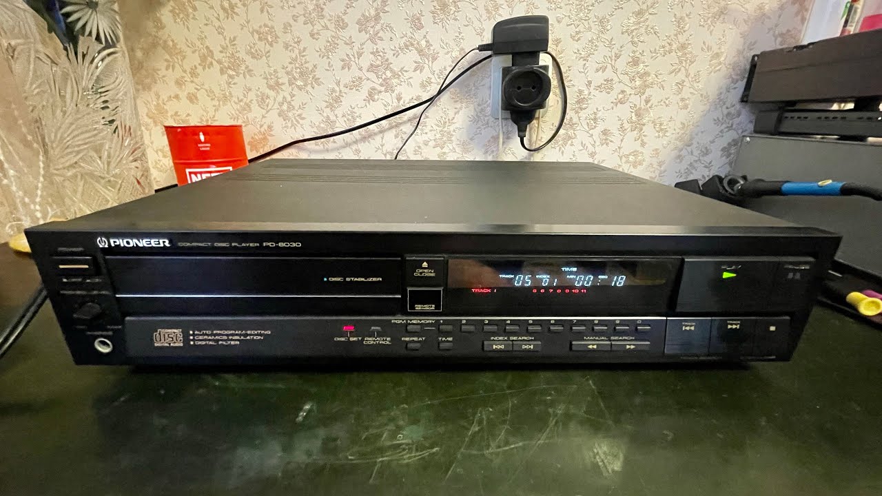 Pioneer PD-8030 (quick review) - YouTube