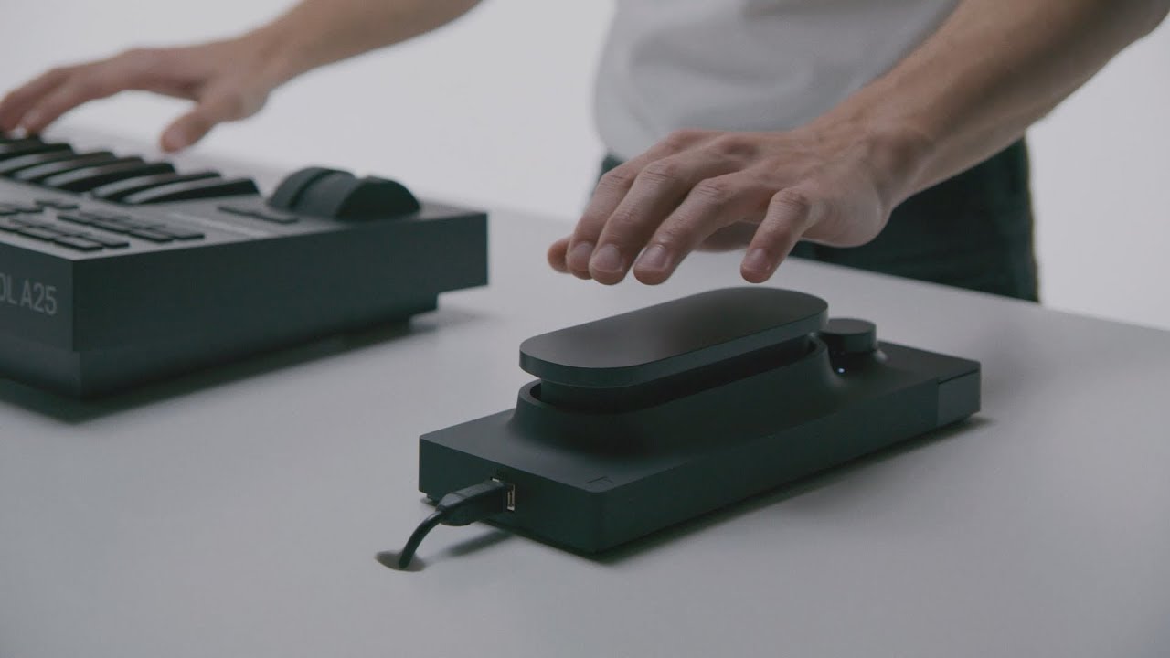 Touché SE - Expressive E | Hookup, Inc.