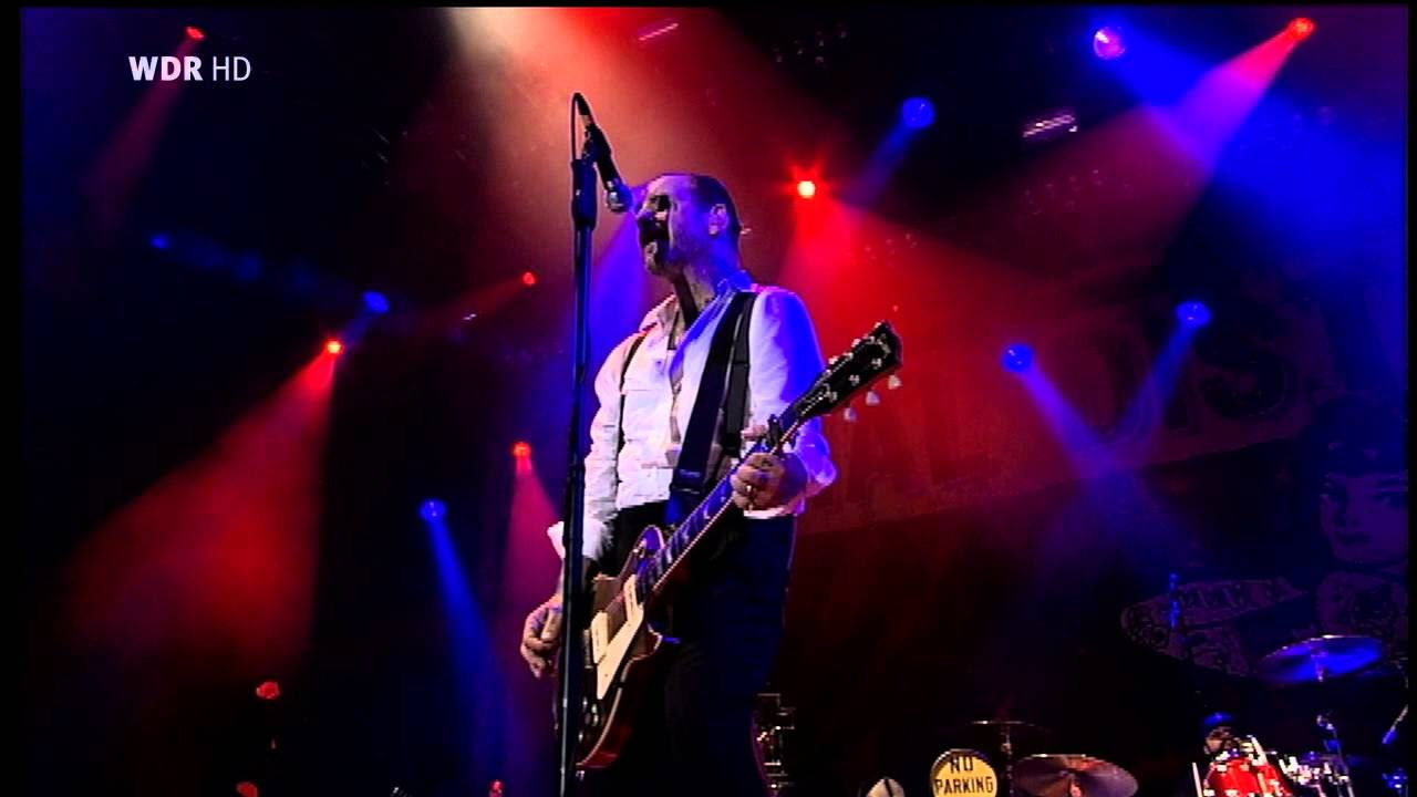 Social Distortion - Live in Orange County 2003 - YouTube