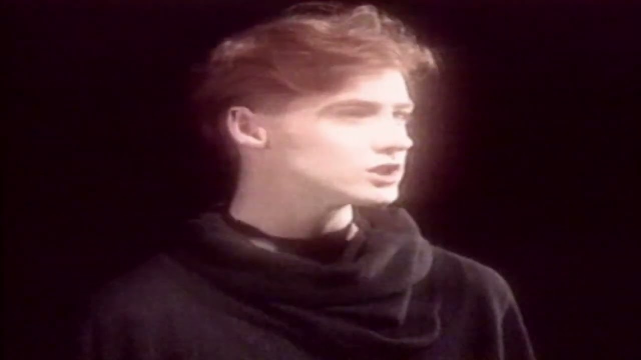 Aztec Camera - All I Need Is Everything - YouTube