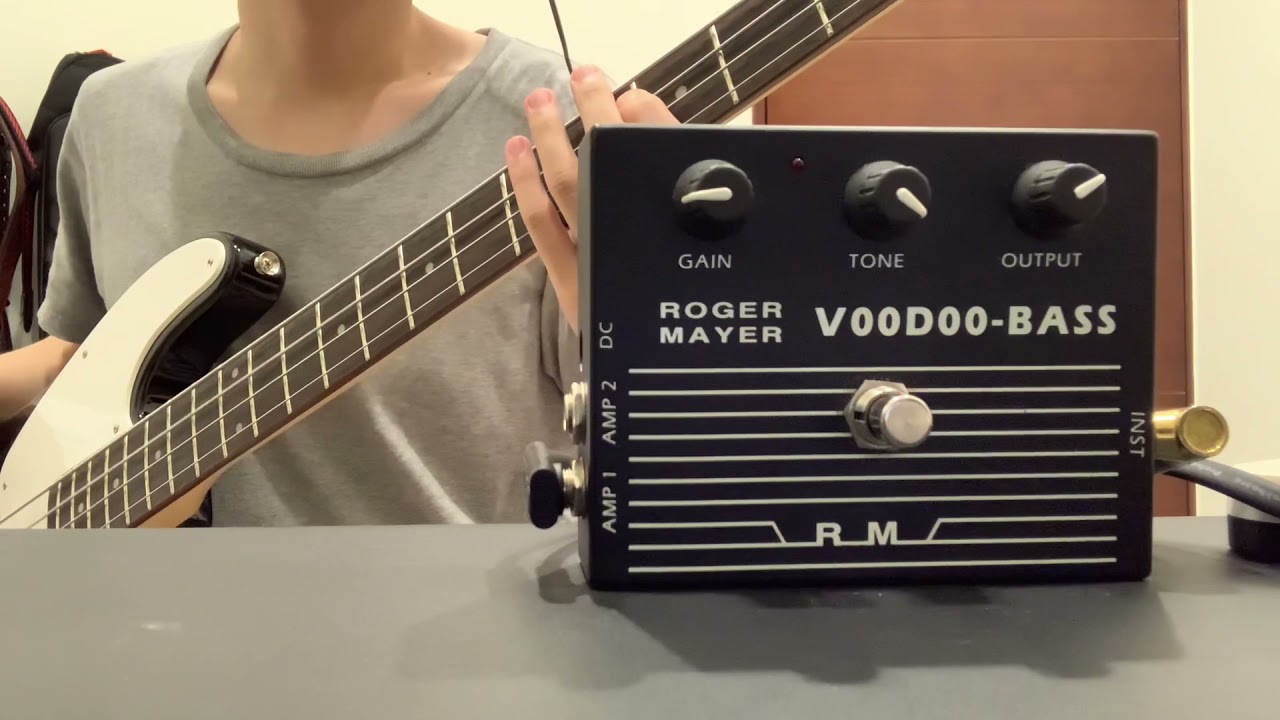 Roger Mayer Voodoo Bass demo - YouTube