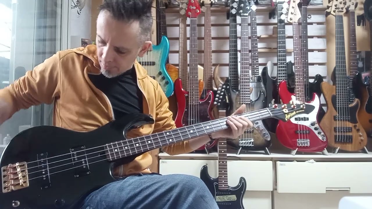 Vintage Japanese Basses: Aria Pro II RSB Deluxe, 1984 Preshipment