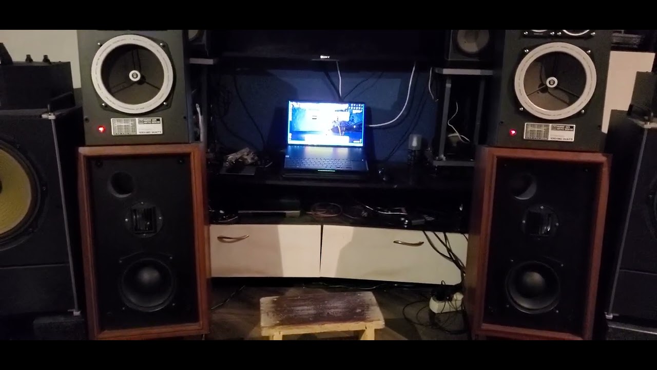 Hitachi LO-D HS 500 - YouTube