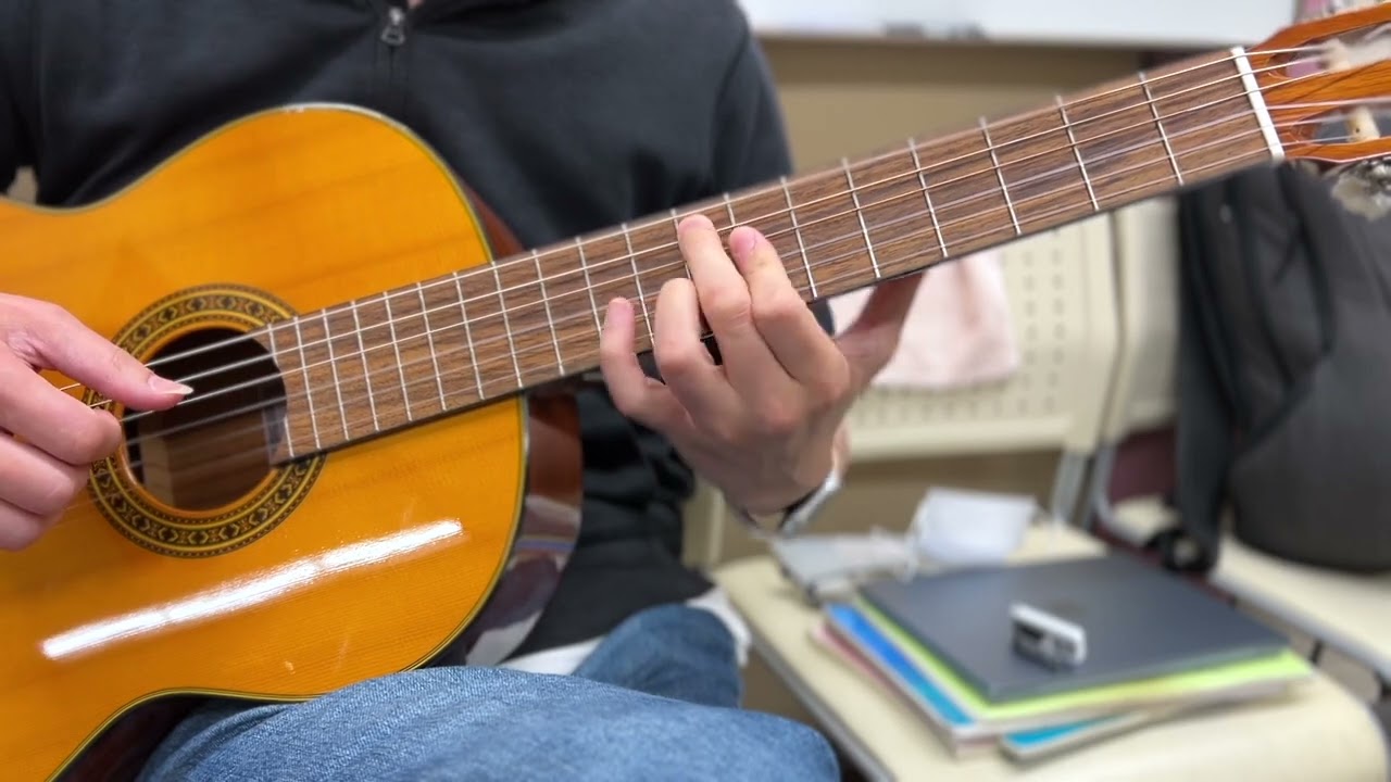 YAMAHA CG131S スプルース単板 DEMO - YouTube