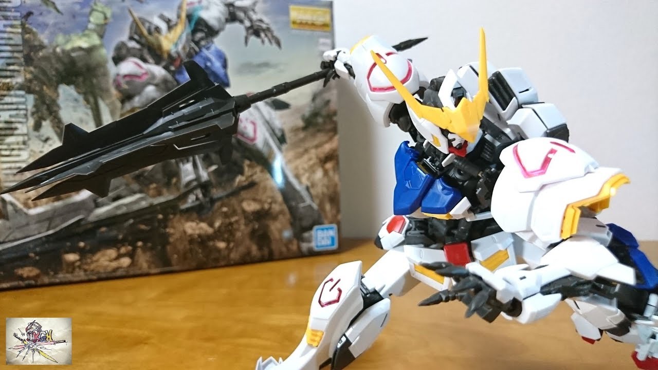 Bandai's Amazing Mechanism) MG 1/100 Gundam Barbatos Review - YouTube