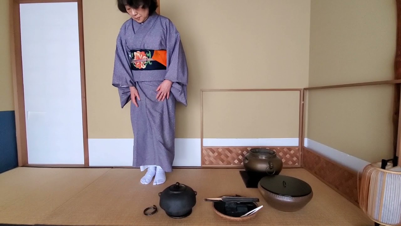 鬼面風炉平炭斗後炭点前, 棚ないfire fixing w/ kimenburo, flat