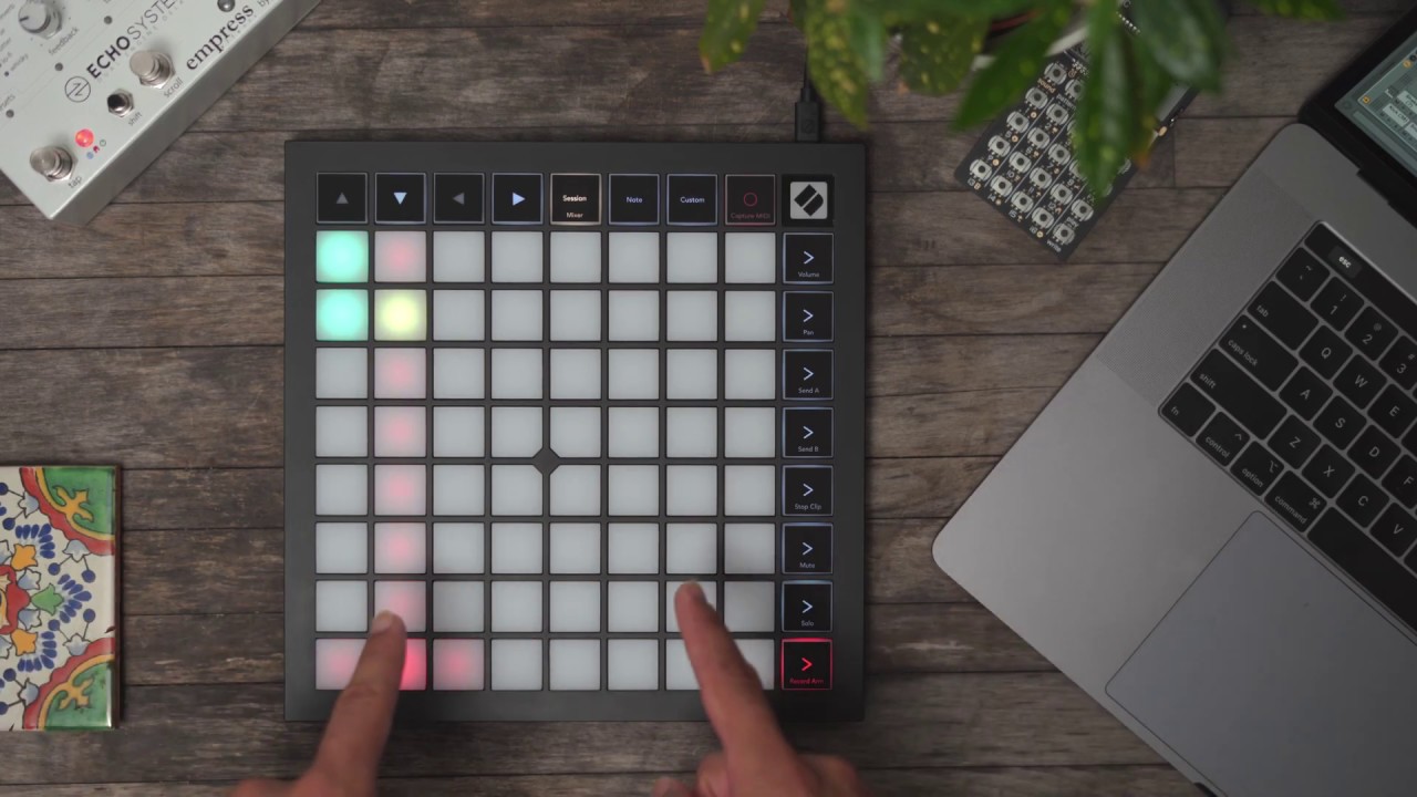 Novation / Launchpad X ｜ SMITHS Digital Musical Instruments