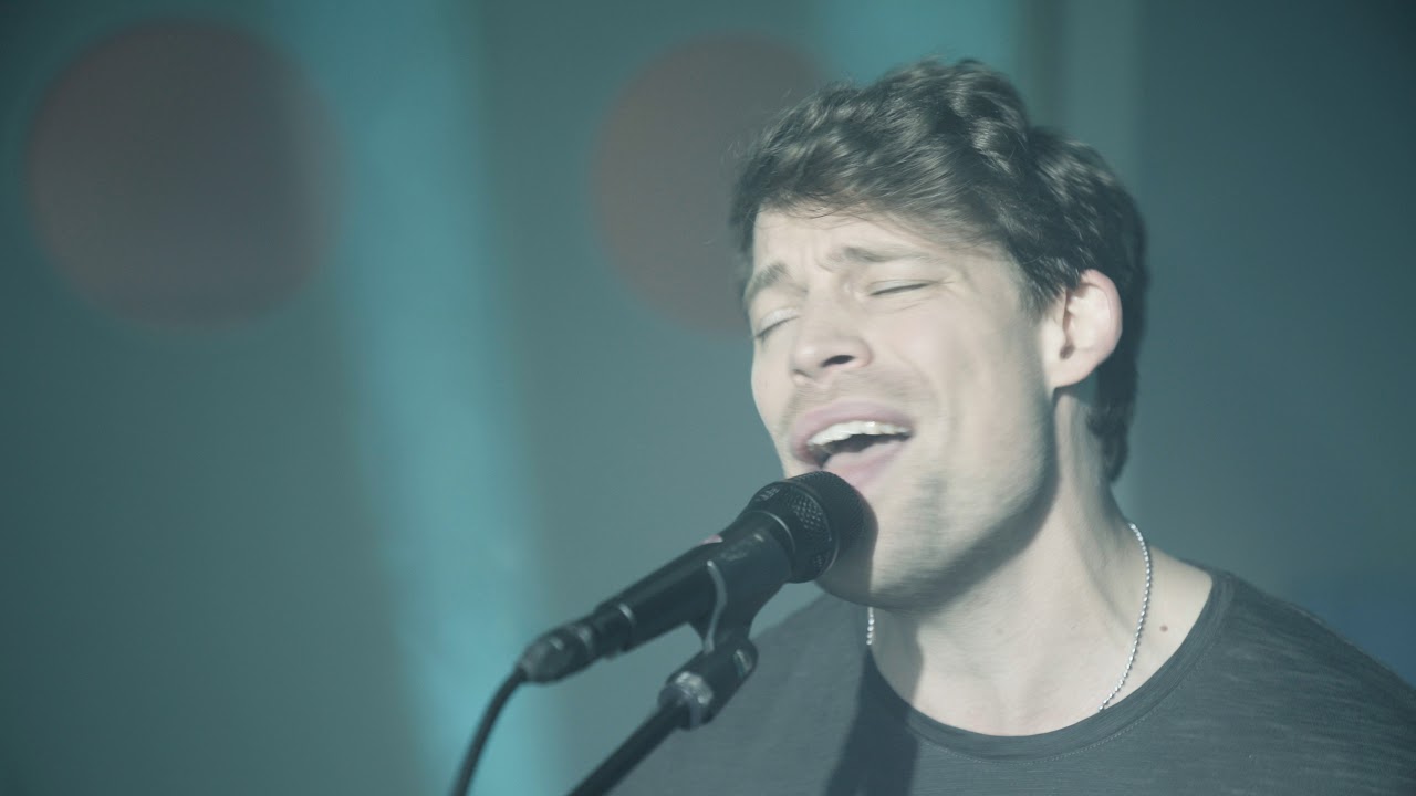 Dirty Loops - Work Shit Out - YouTube