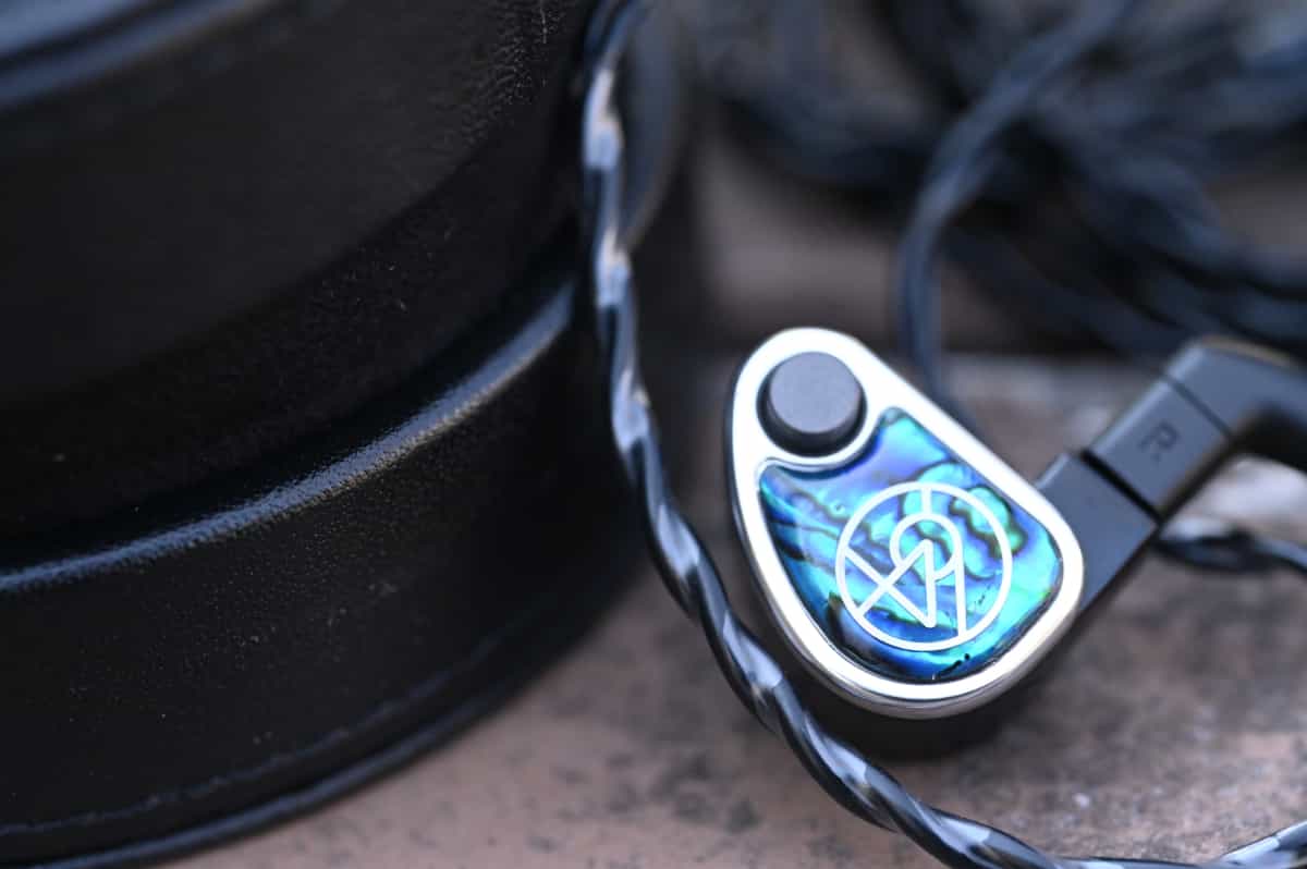 ハイエンドイヤホン 64Audio Nio レビュー】重厚感のある低域と奥行き