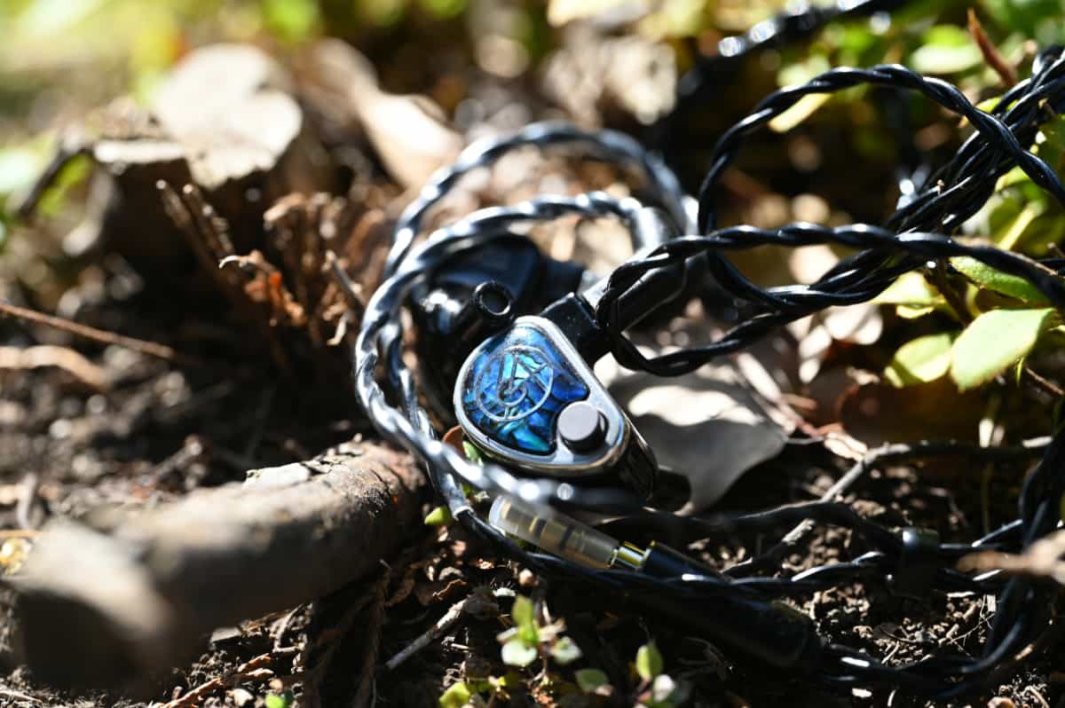 ハイエンドイヤホン 64Audio Nio レビュー】重厚感のある低域と奥行き