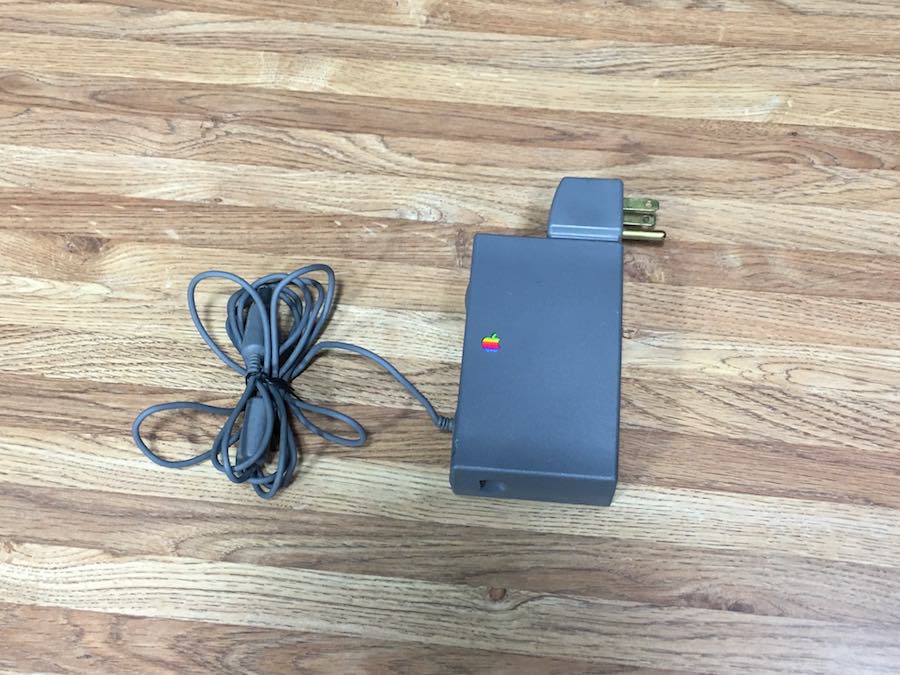 PowerBook Duo AC Adapter M7783 – Apple Rescue of Denver