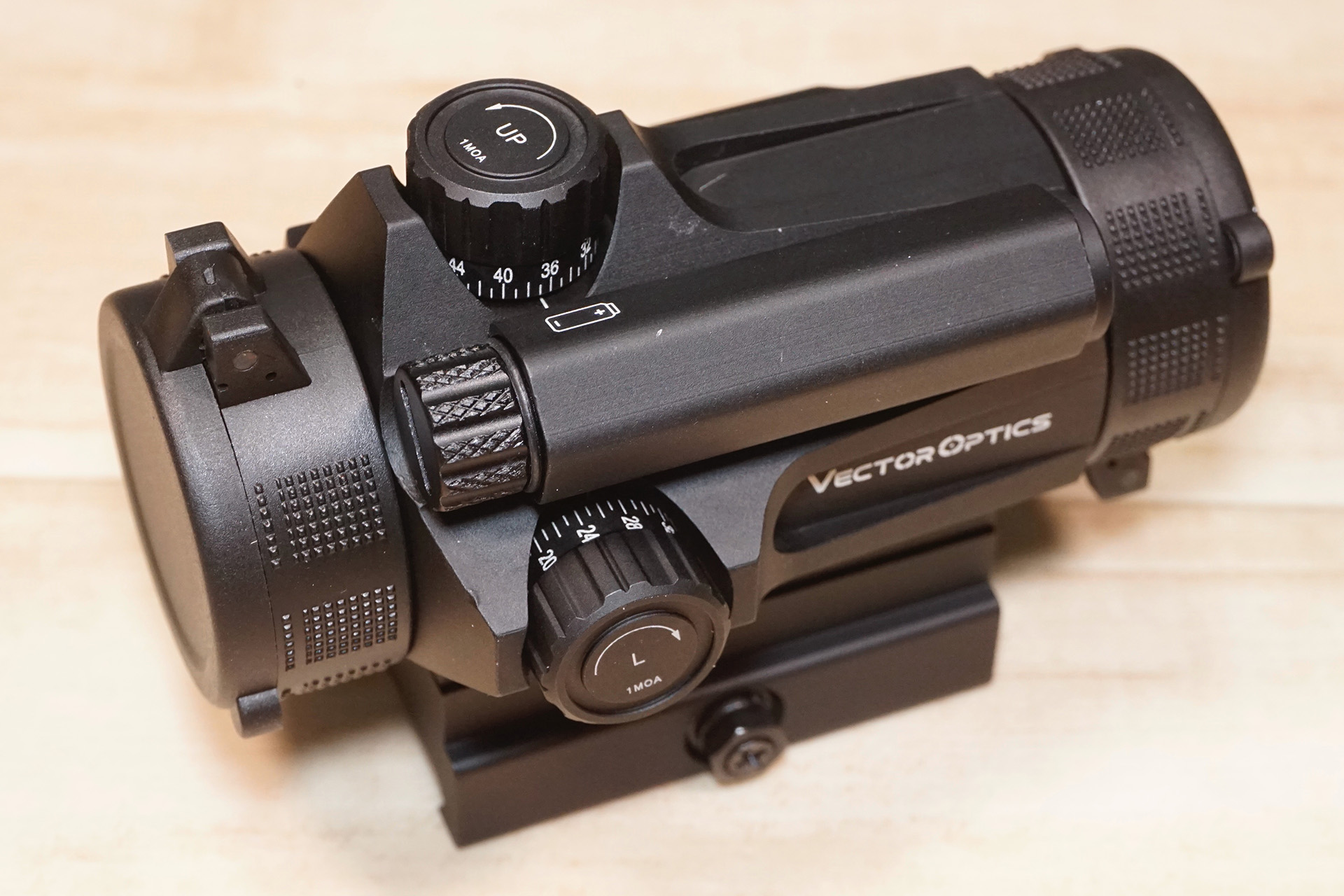 サークルレティクルを採用したVector Optics NAUTILUSの第3世代、SCRD