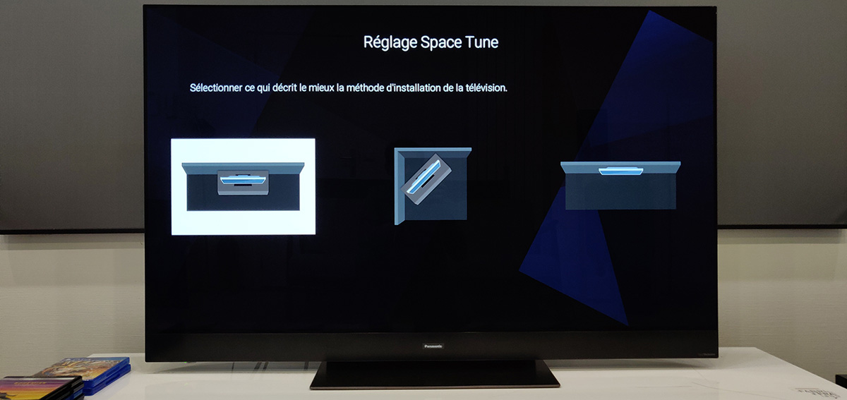 TX-55GZ2000-Space-Tune-03.jpg?