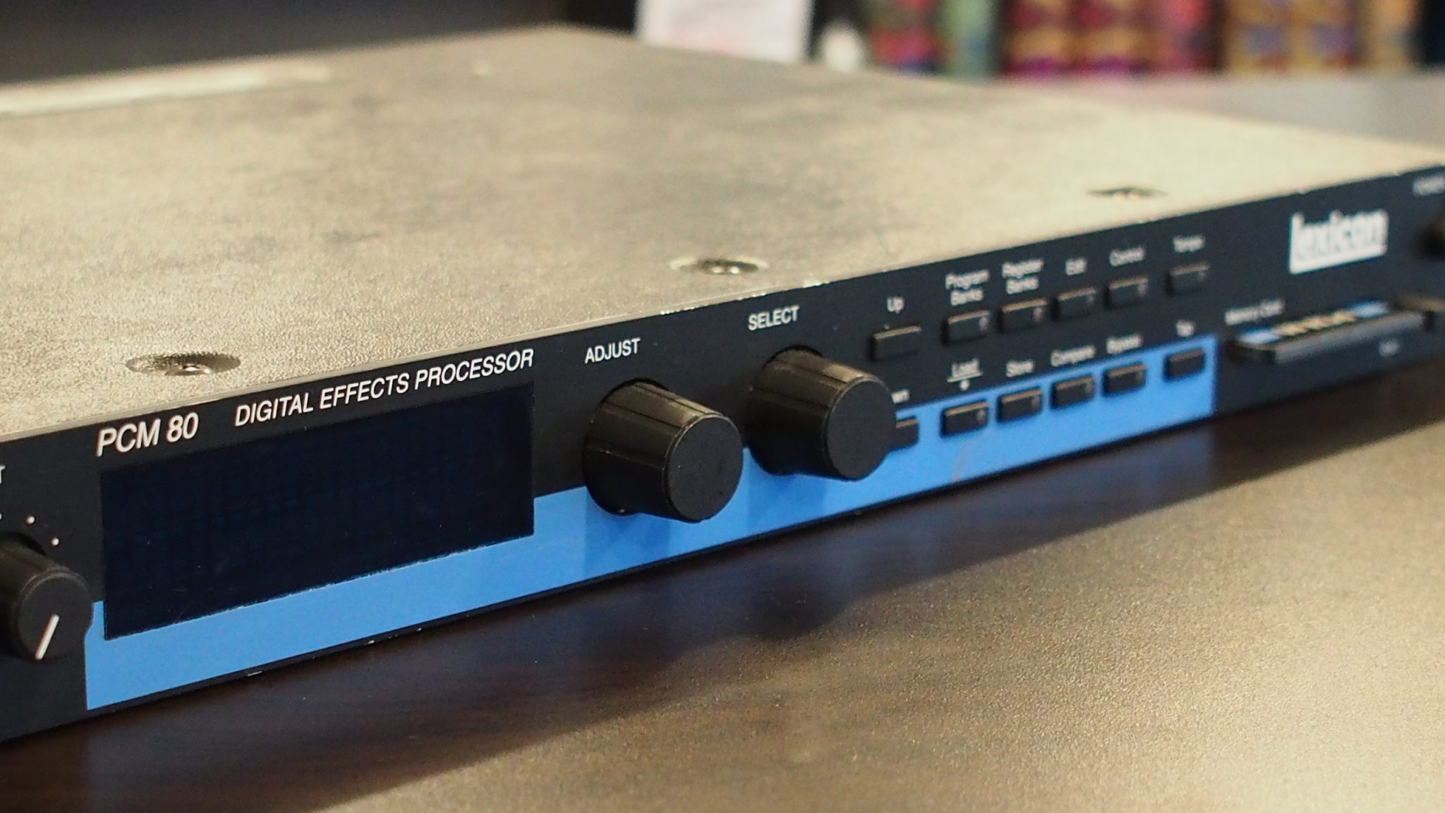 買取情報】プロが愛用する最強のリヴァーブ『LEXICON PCM80』楽器奏庫