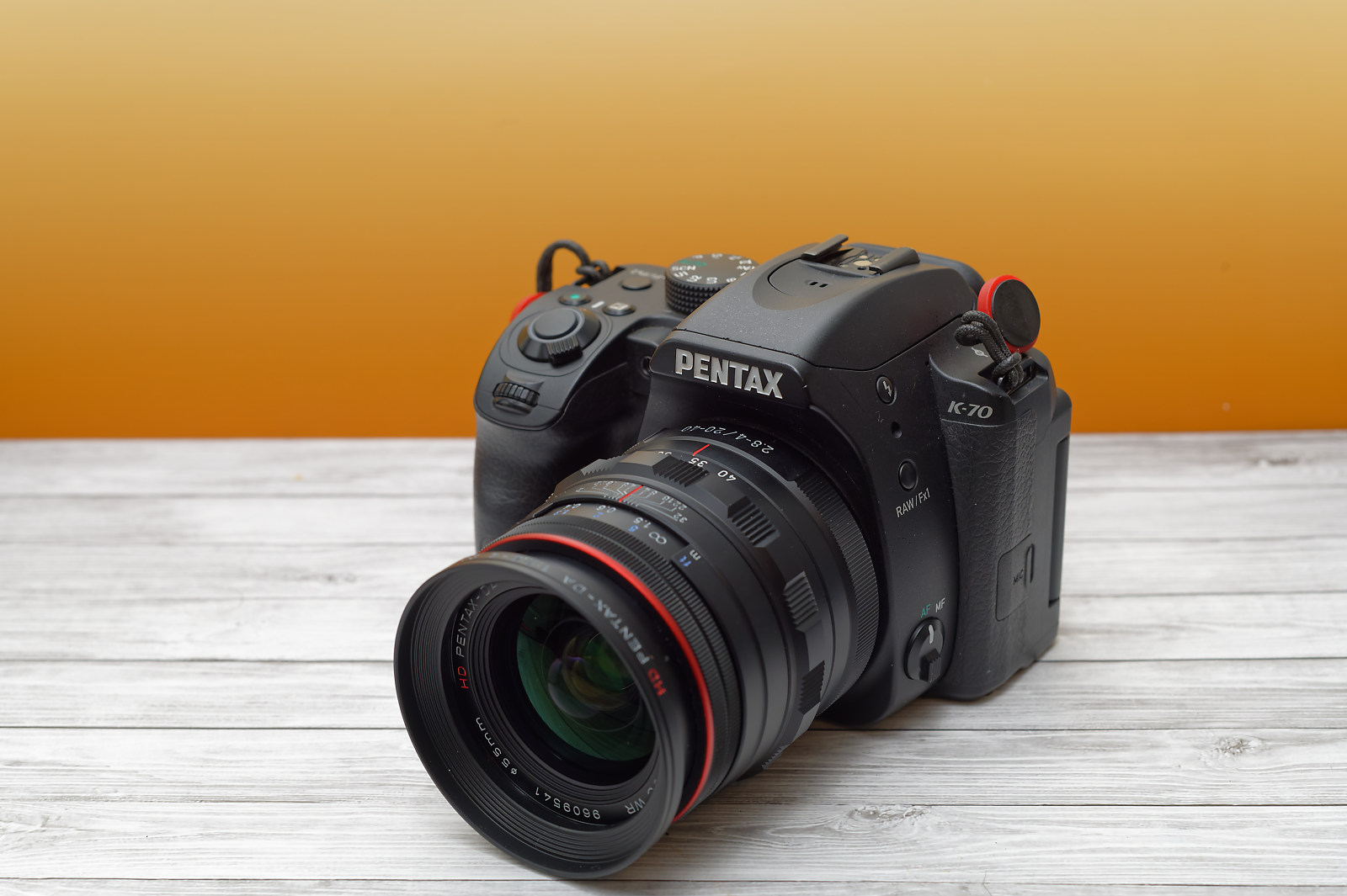 Pentax 20-40mm F2.8-4 Limited Review: The coolest zoom lens