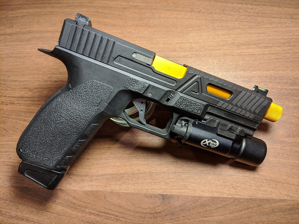 東京マルイG17のスライドをモダンでイケてるAGENCYタイプに交換