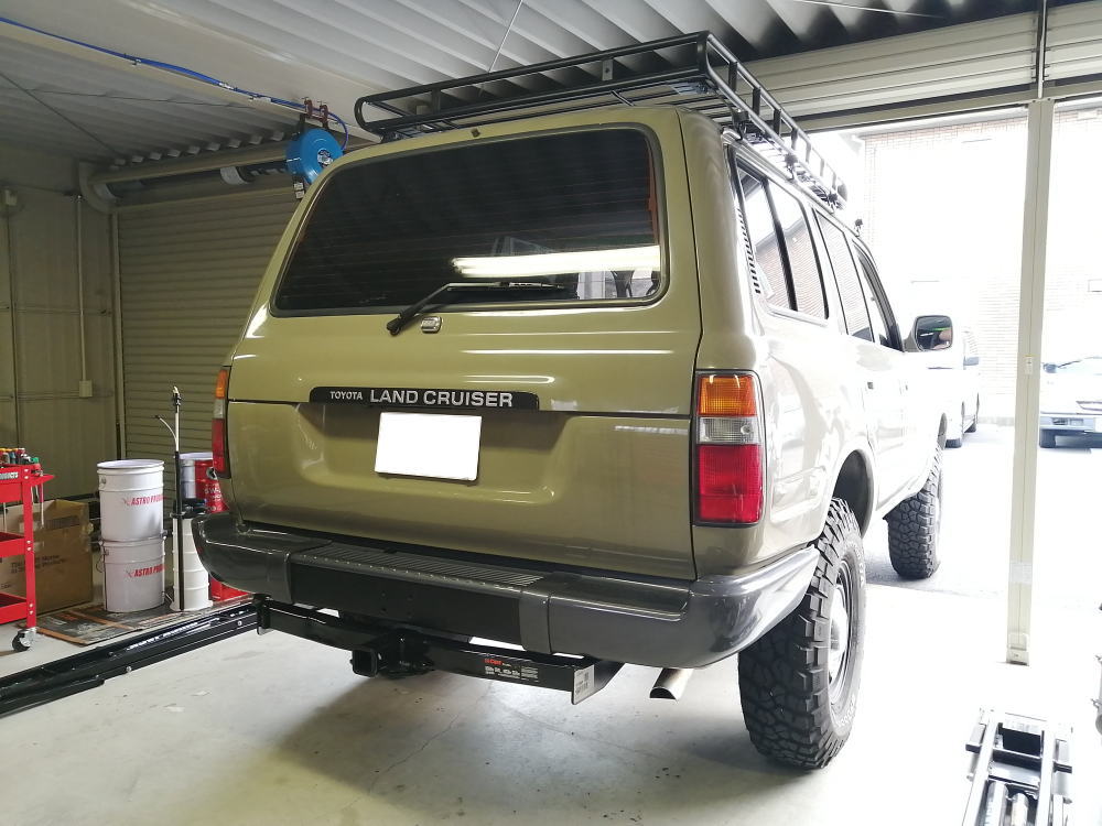 ギガテックス・モーターストヨタ ランドクルーザー 80 に