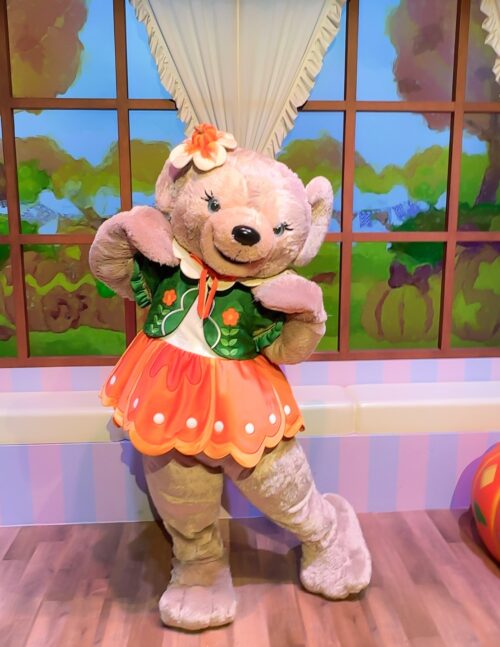 ハロウィン香港2025】ハロウィン衣装のシェリーメイが登場！プレイ