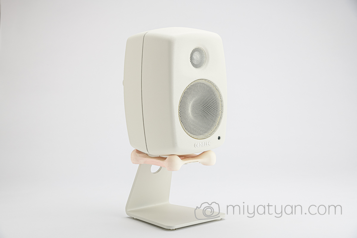 mį】«レビュー»K&M Genelec 8010-320W同品 23271W モニタースピーカー