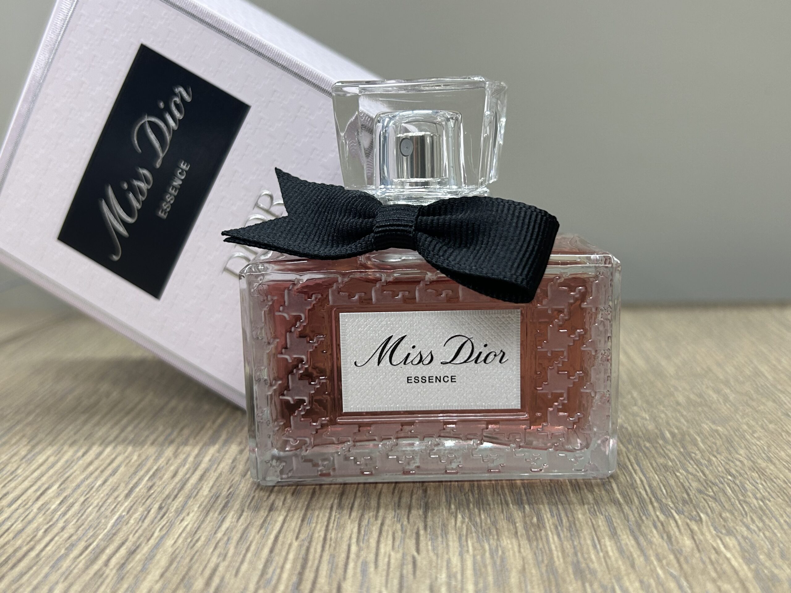 Miss Dior Essence 香水 35ml Miss Dior Essence - DIOR | Sephora