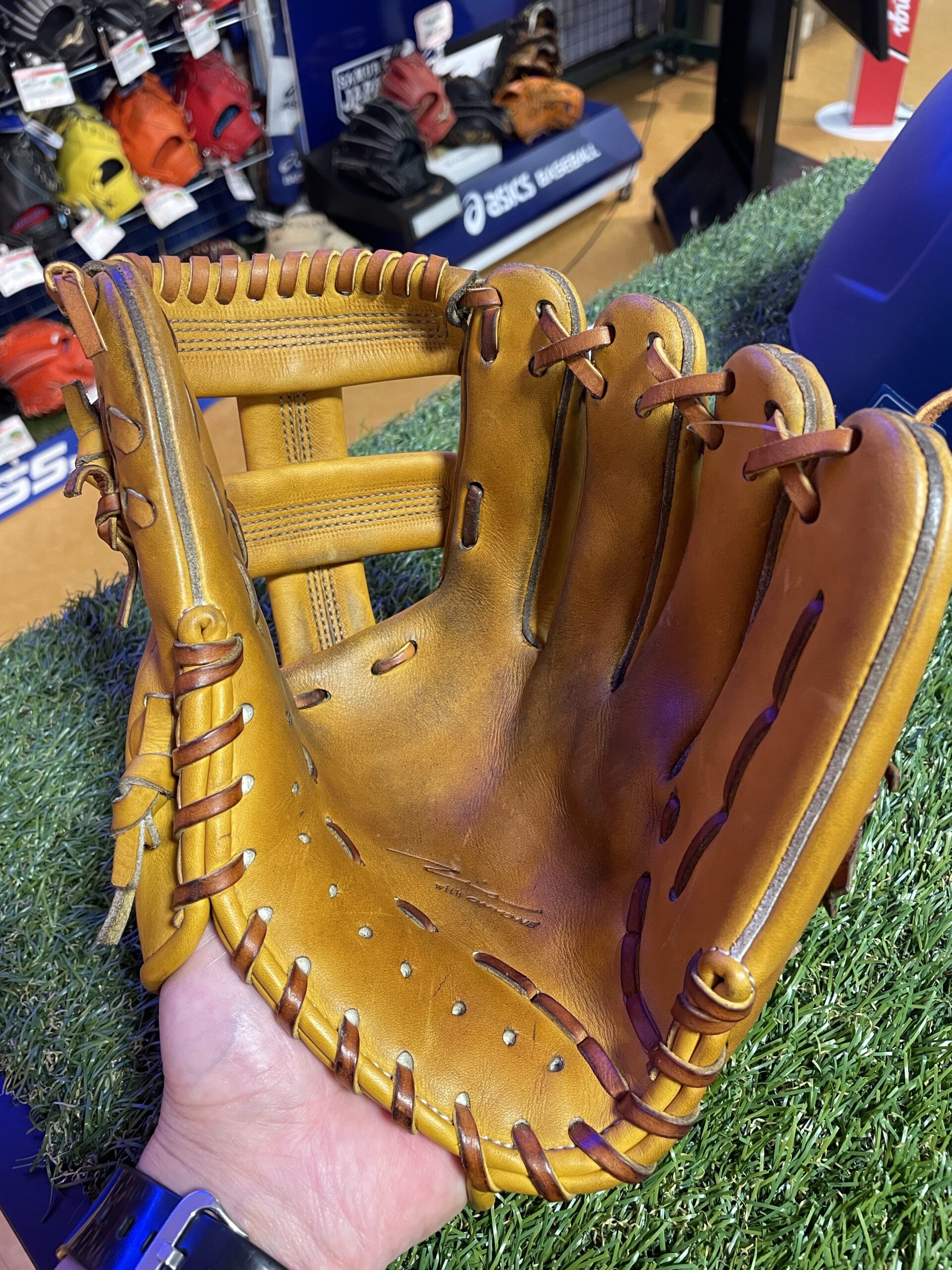 IPセレクト】今更ながら十河モデルの考察【グラブ】 | 超野球専門店CV