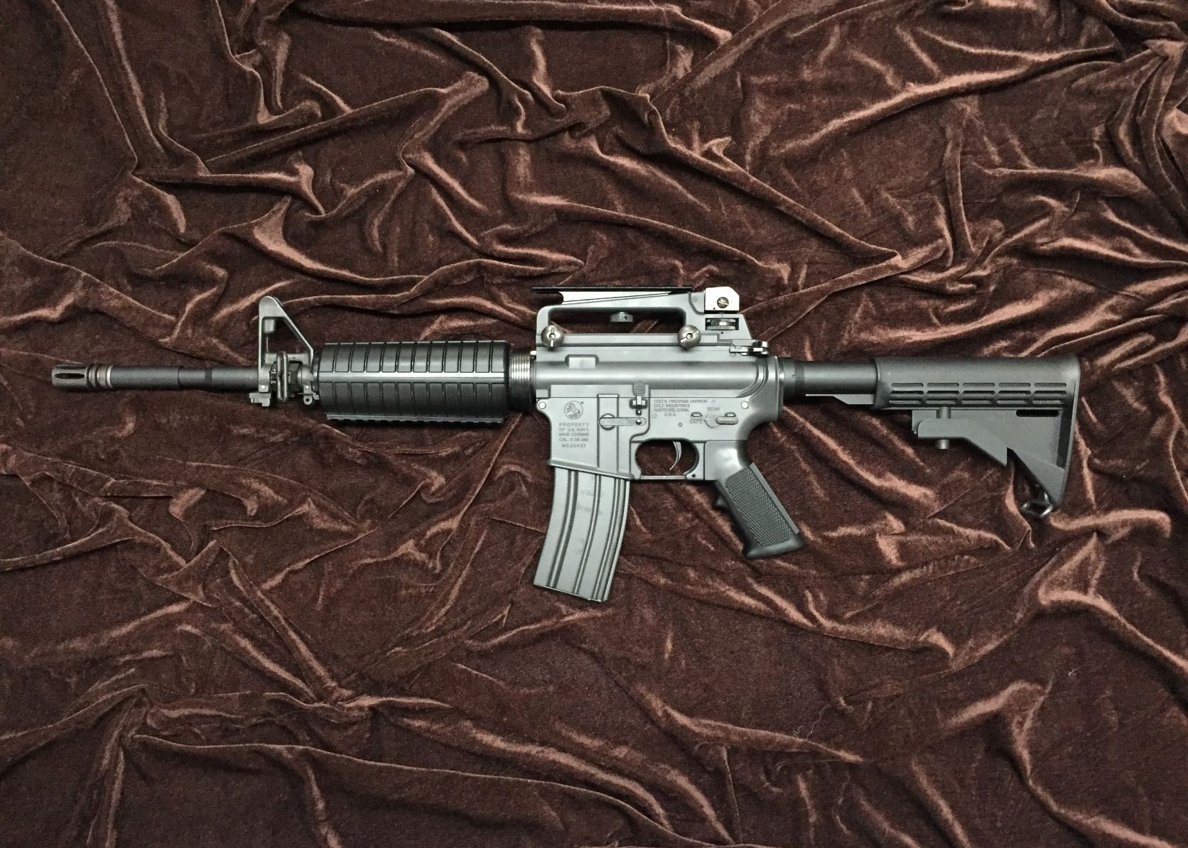 東京マルイ M4電動ガン スタンダード87m／s 18歳以上+多弾