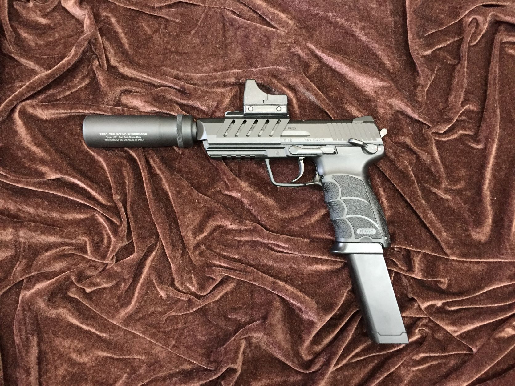 東京マルイ HK45 電動ハンドガンのカスタムをさせて頂きました【SPARK