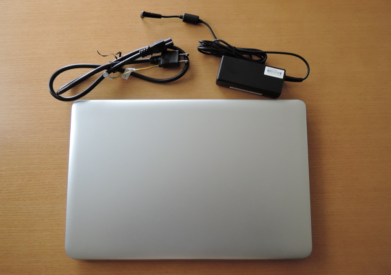 ドスパラ Critea VF-HEKS レビュー － 15.6インチ、GeForce搭載の