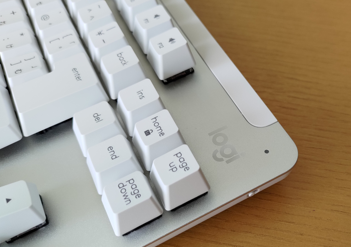 Logicool SIGNATURE K855の実機レビュー － テンキーレスでコンパクト