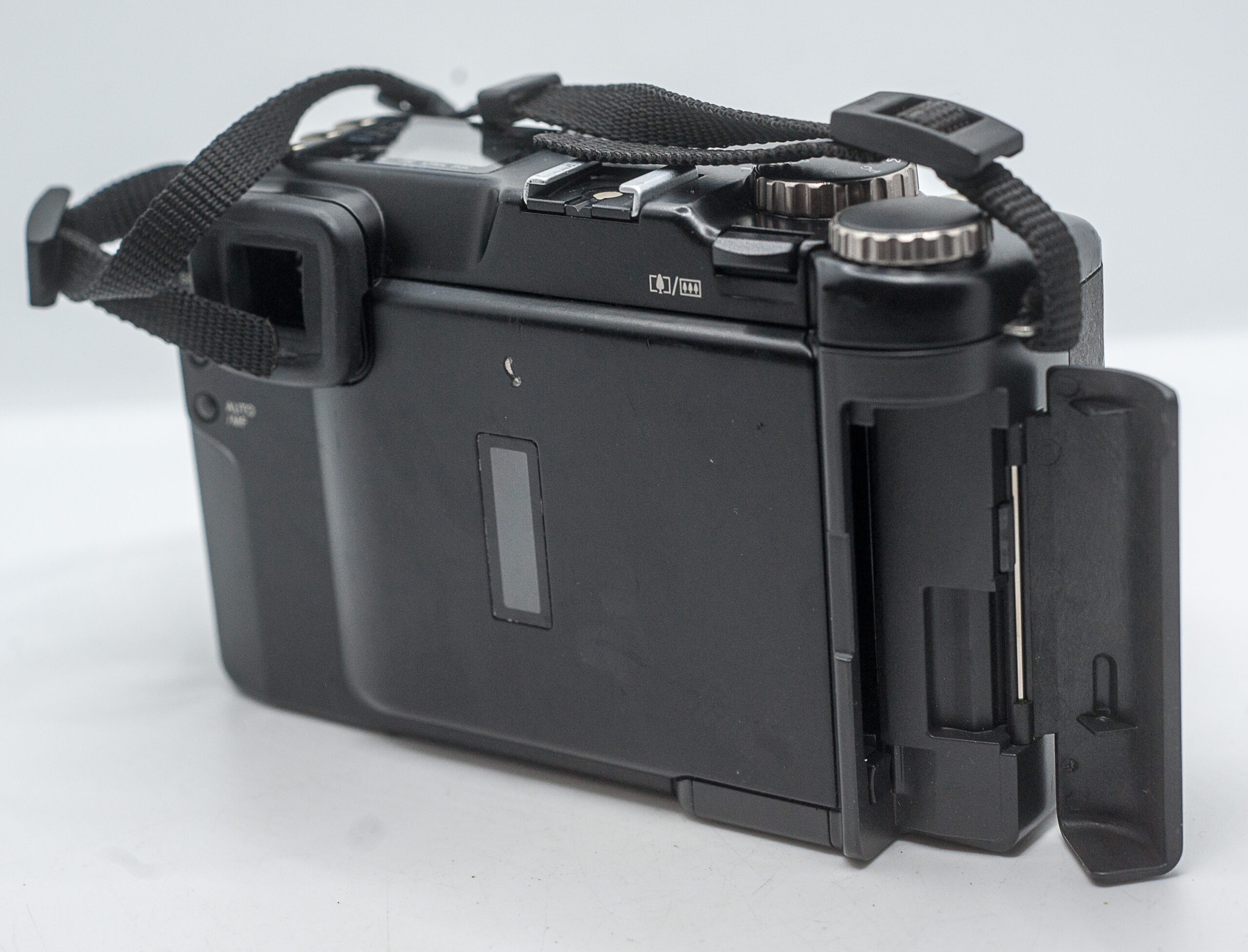 Fujix DS-330 - Vintage Digital Camera #digitalclassic - Vintagelens