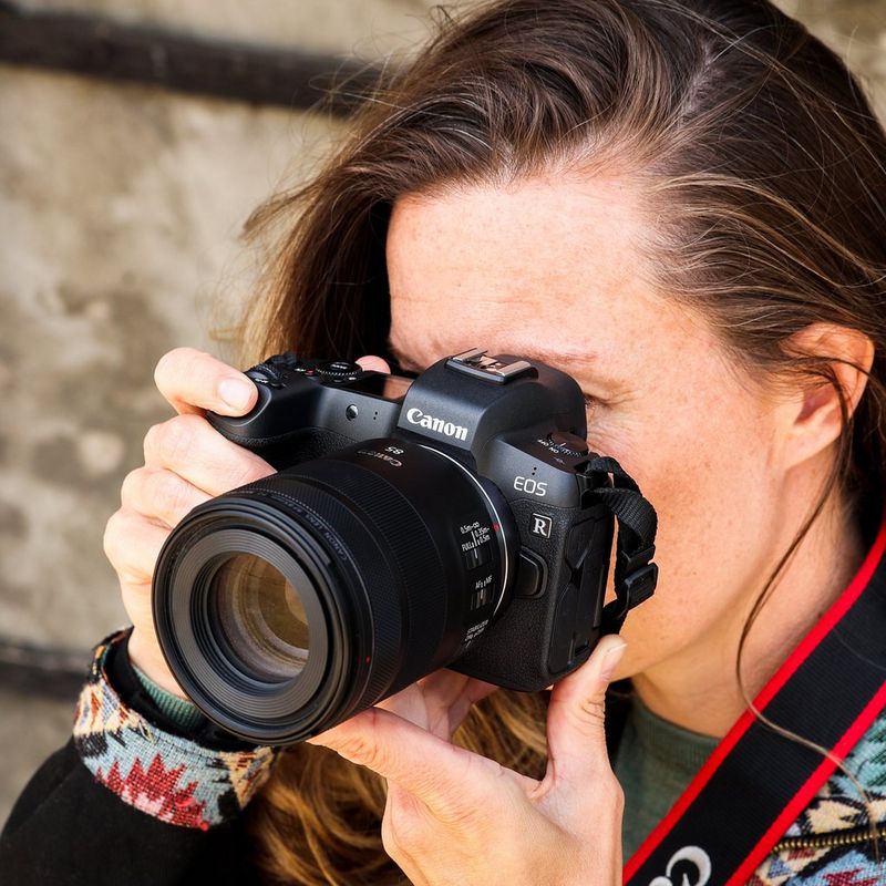 Kopen Canon RF 85mm F2 Macro IS STM-lens — Canon Nederland Store