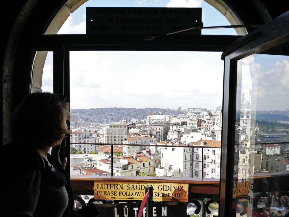 超気持ちぃ〜！イスタンブールの新・旧市街を360度のパノラマビュー