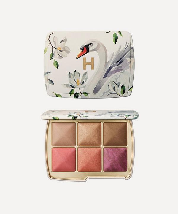 Hourglass Ambient Lightning Palette Unlocked Edit in Swan | Liberty