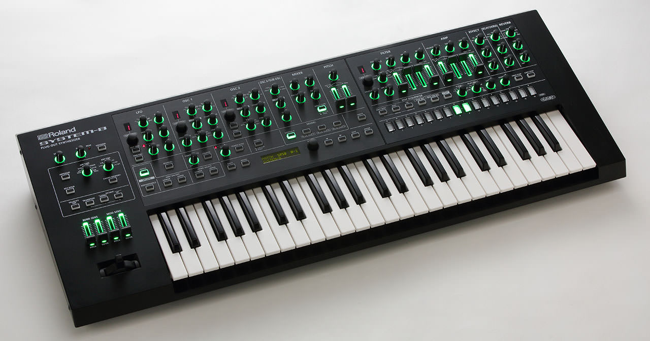 ローランド、新型シンセサイザー「SYSTEM-8」を発表！ スイッチ1つで
