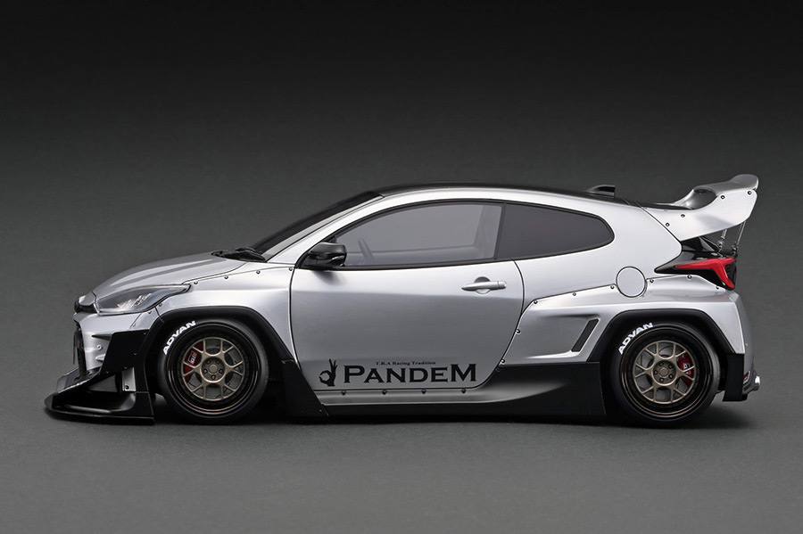 IG2904 1/18 PANDEM GR YARIS (4BA) Silver With Engine | LINE UP